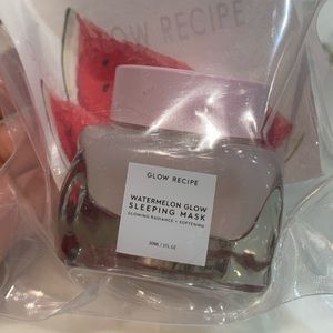 BNIB Authentic Glow Recipe Watermelon sleep Mask